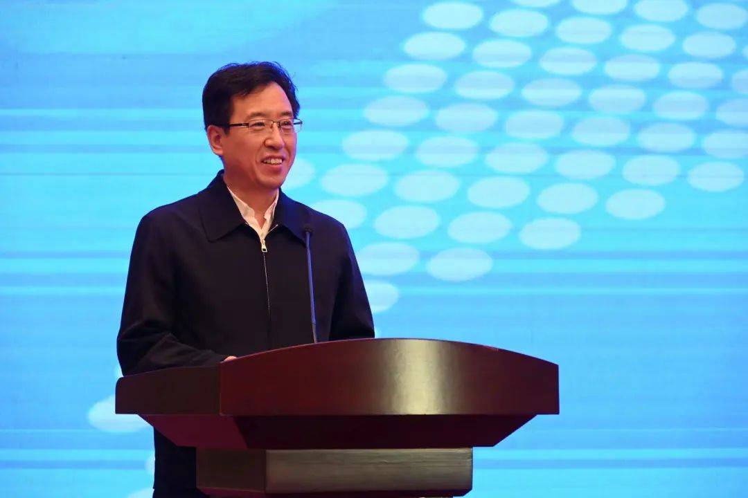 王曦书记做重要讲话,他指出,北京大学第三医院是推动秦皇岛生命健康