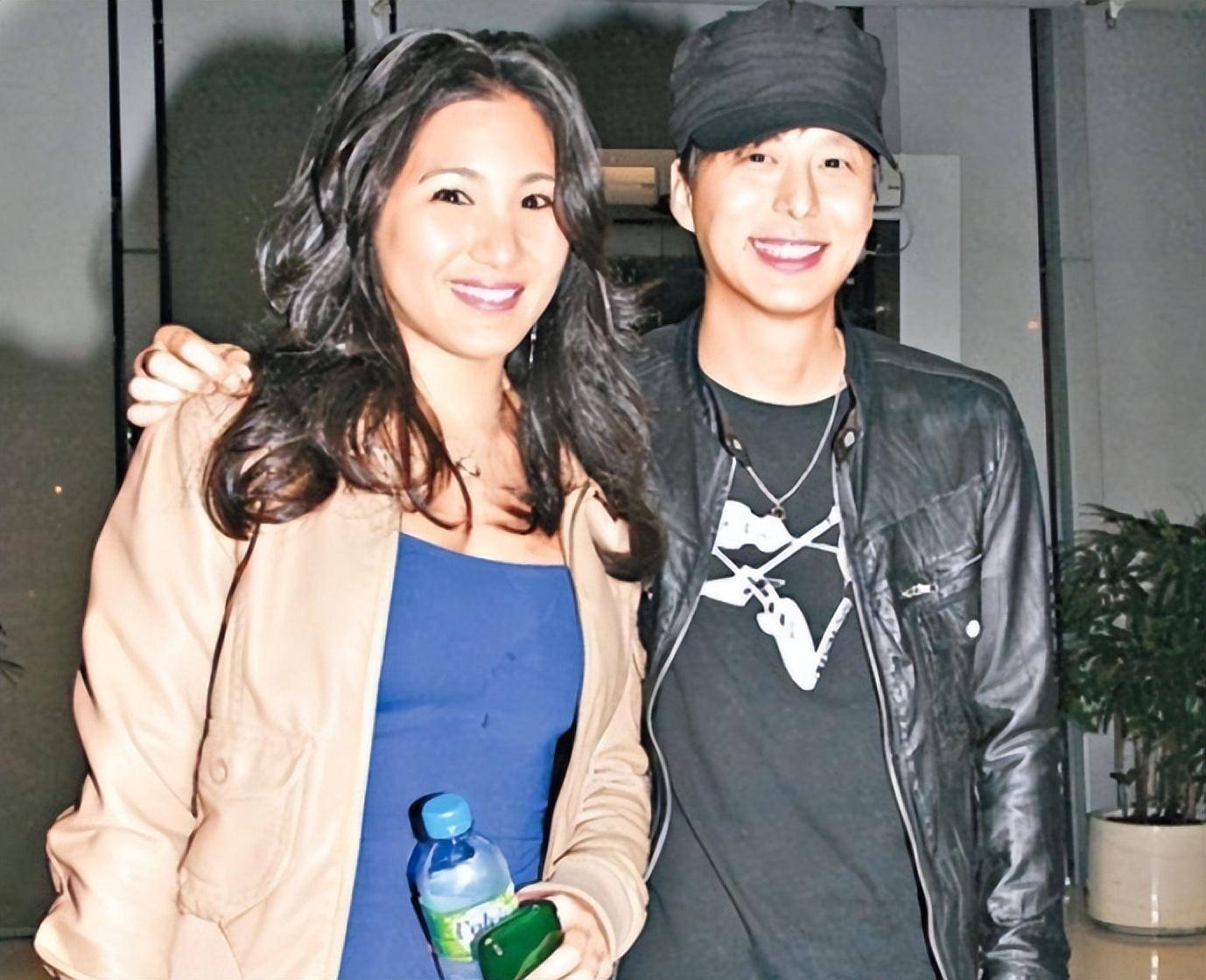 已获永久居民身份,住别墅看雪景太惬意_邓健泓_石咏莉_妻子