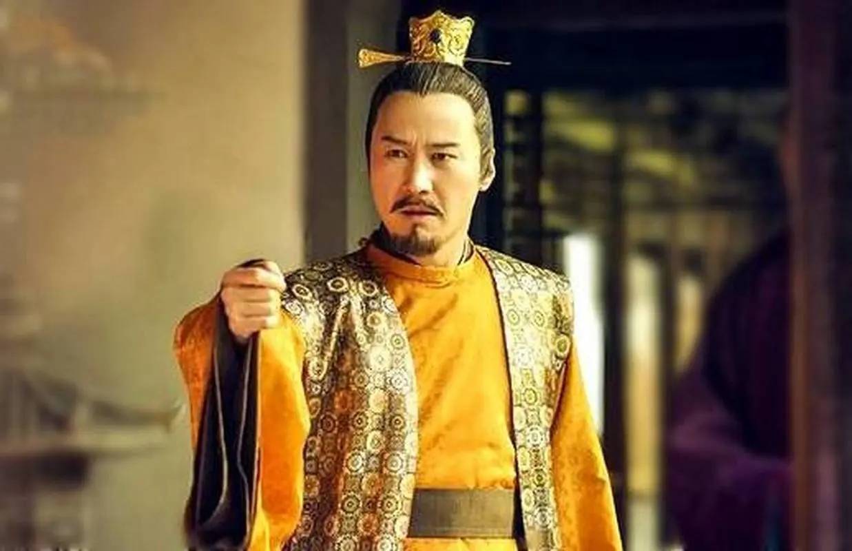 李成器突然让位李隆基,可谓是神来之笔,难道是有高人指点?_搜狐网