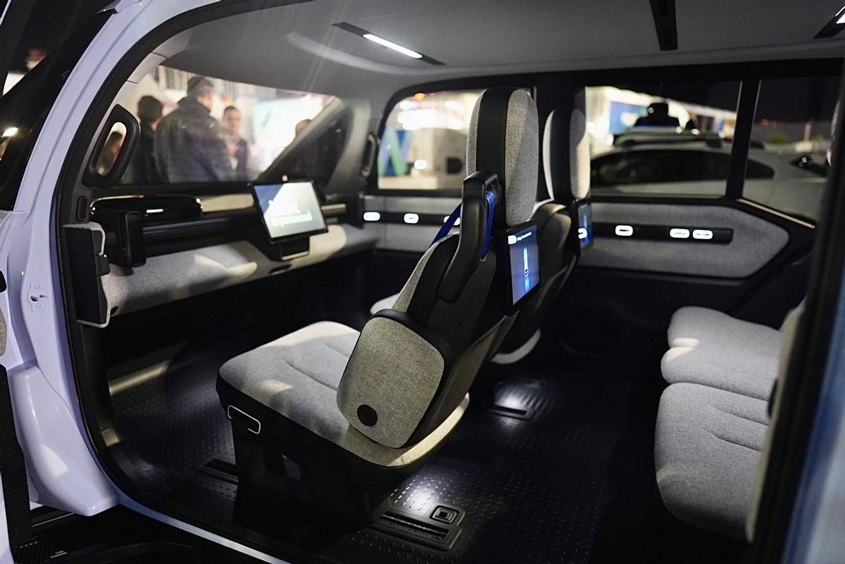 强势登陆2023 CES,极氪汽车凭什么成为展会焦点?_搜狐汽车_搜狐网