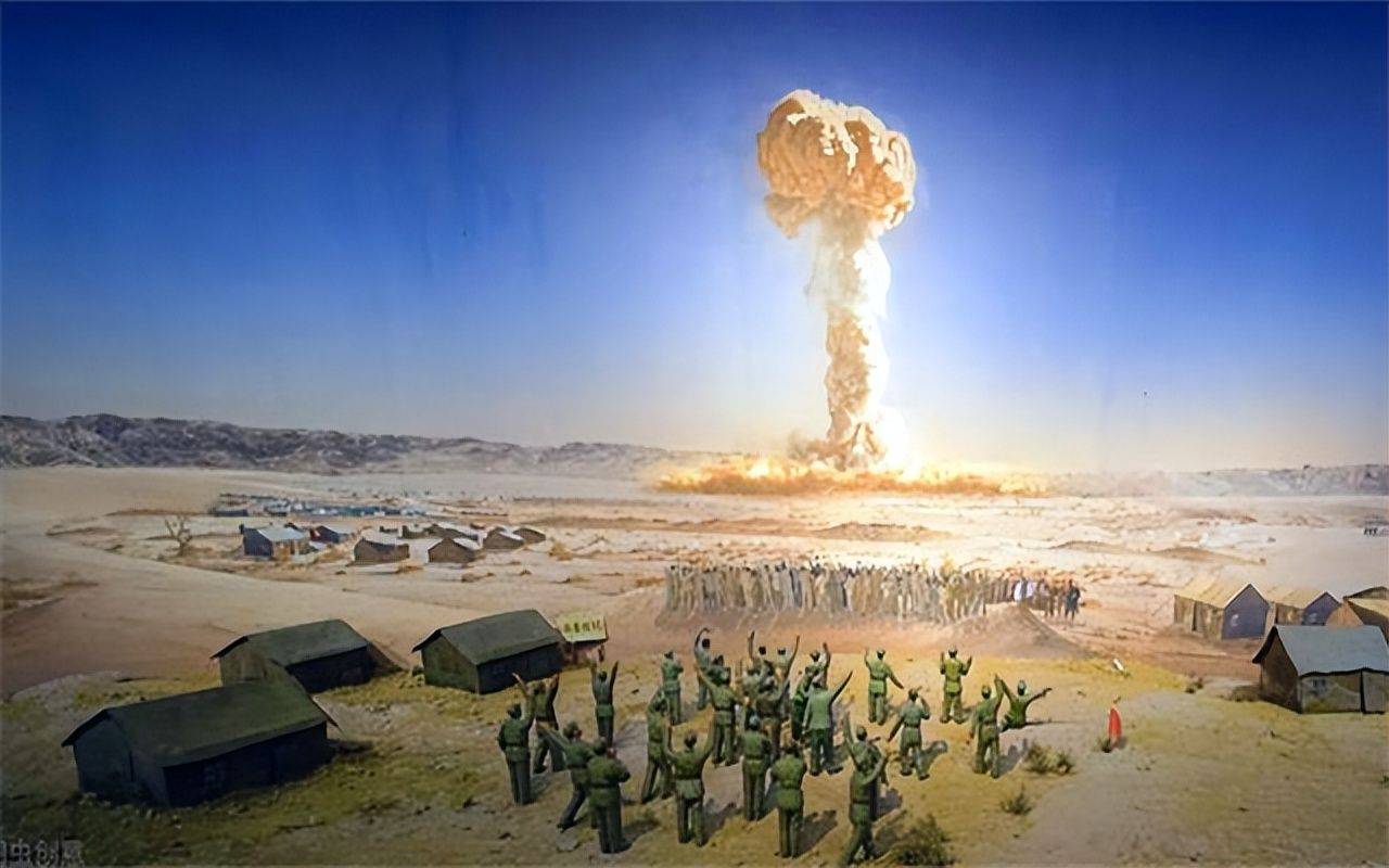 这是一部关于原子弹爆炸的纪录片,而王淦昌也出现在了大荧幕上.