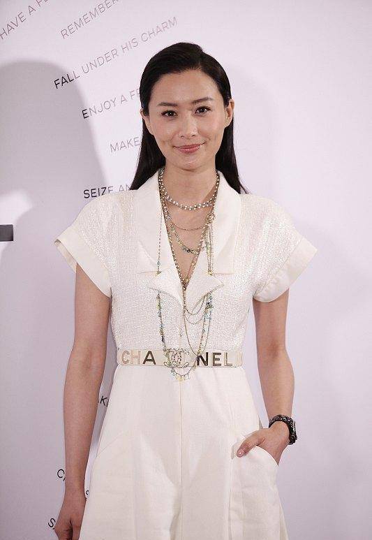 tvb新四小花旦,强行凑数太尴尬,很多人连名字都没听说过_观众_蔡思贝