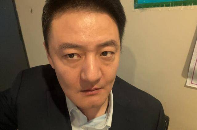 主帅6选1举棋不定,焦健疯狂暗示:我也会跳舞_北京首钢队_主教练_北控