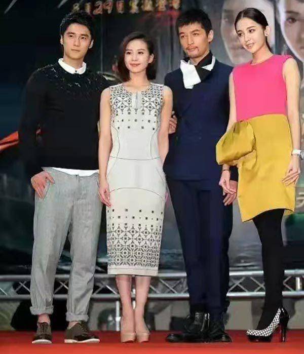 古力娜扎工作旧照被翻出,与刘诗诗同台比美,气质差距不明显_时尚_造型