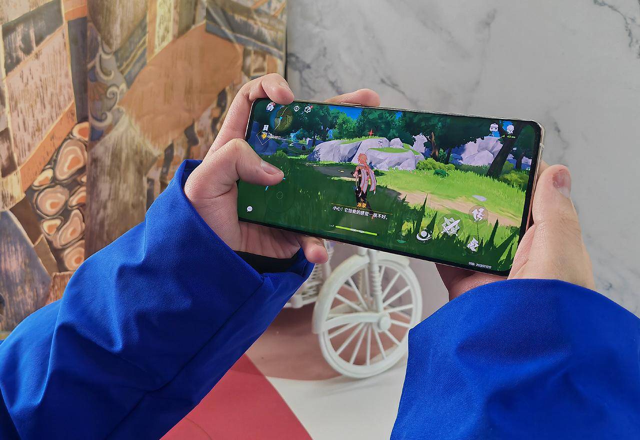 OPPO Reno9 Pro+开箱,造型惊艳颜值超高
