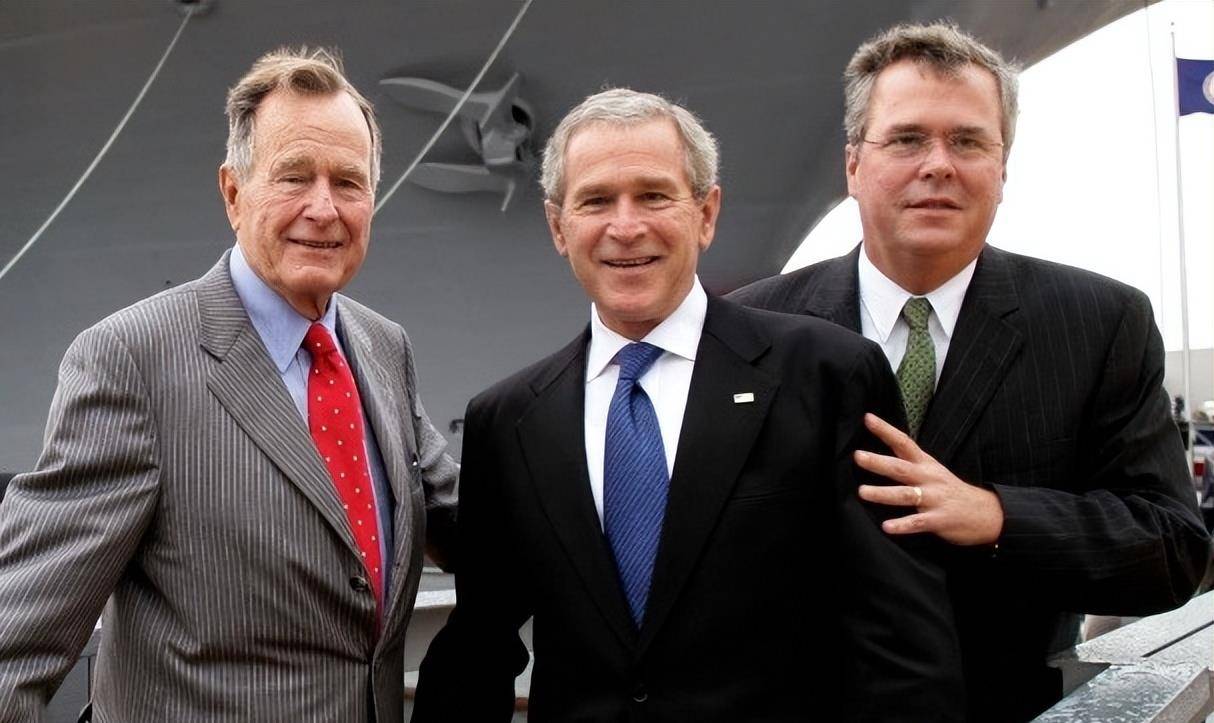 小布什在父亲葬礼上的感人悼词:父亲正抱着妹妹,再次与母亲牵手_乔治