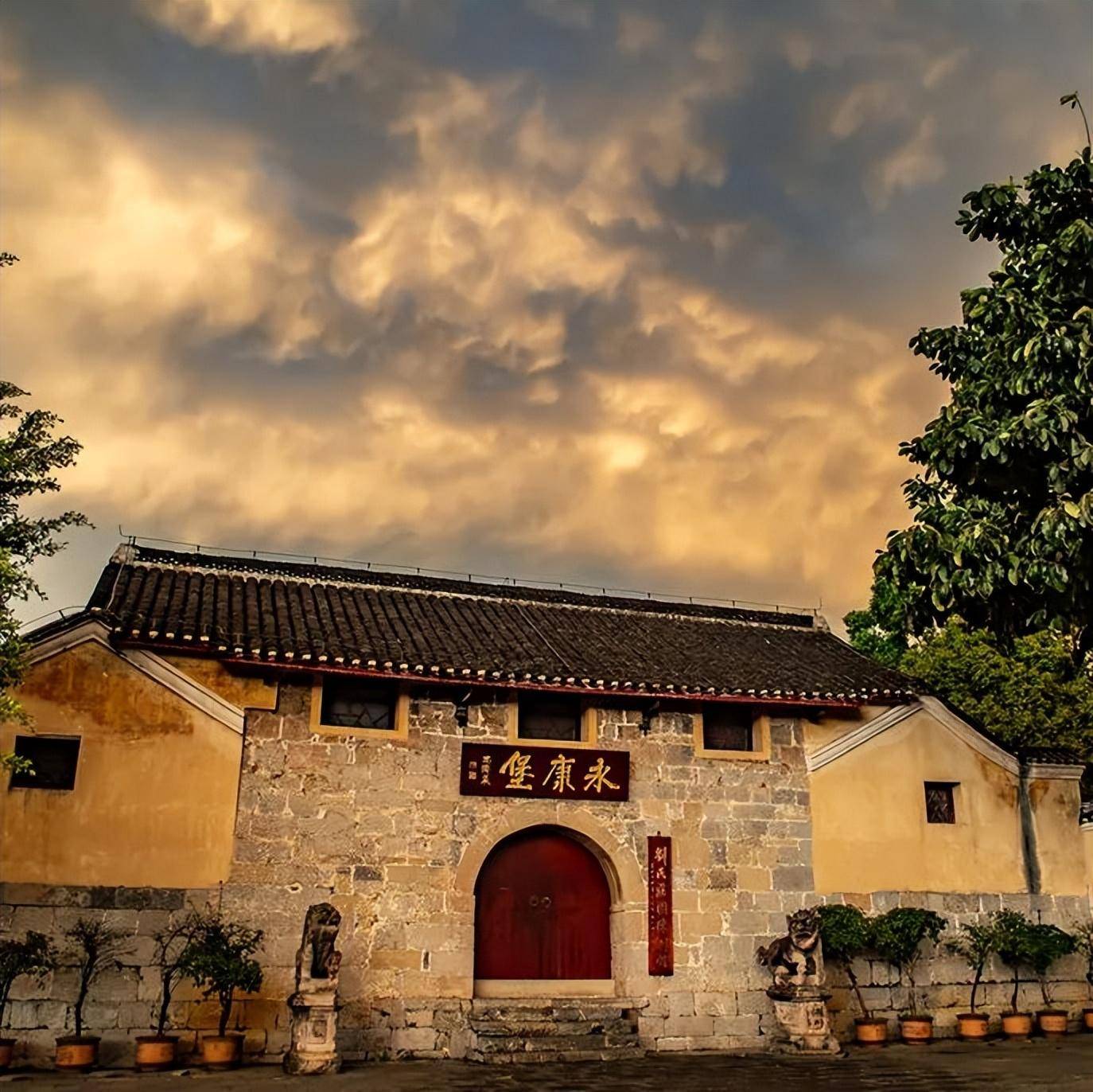 "康养胜地·人文兴义"旅游产品推介及渠道招商公告_万峰林_景区_市场