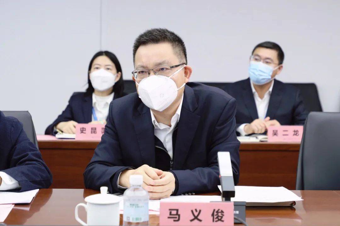 宽创国际企业展厅设计|广东省住建厅党组书记张勇参观中建四局文化