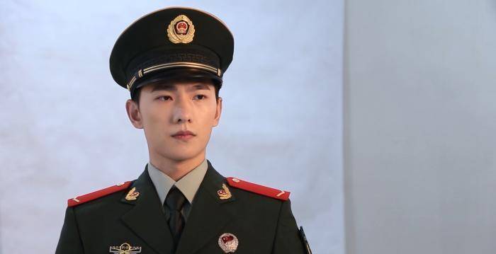 继《你是我的荣耀》后,杨洋又有新剧开播啦!再次颠覆霸总