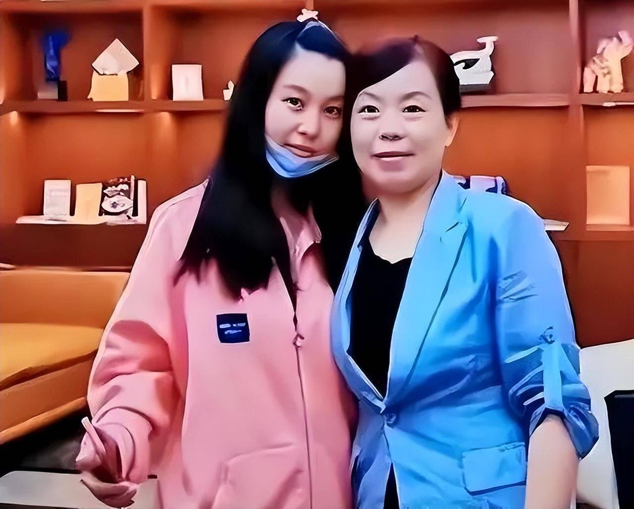 流量回归许姚!许家妮妮回到九江过团圆年,田静再陷风口浪尖_徐垚_真相_支持