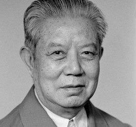 1949年他助新疆和平解放,是新疆棉花的奠基人,王震评