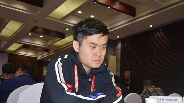 围甲联赛,王世一不是王天一,李维清轻松取得胜势?_白棋_黑棋_胜率