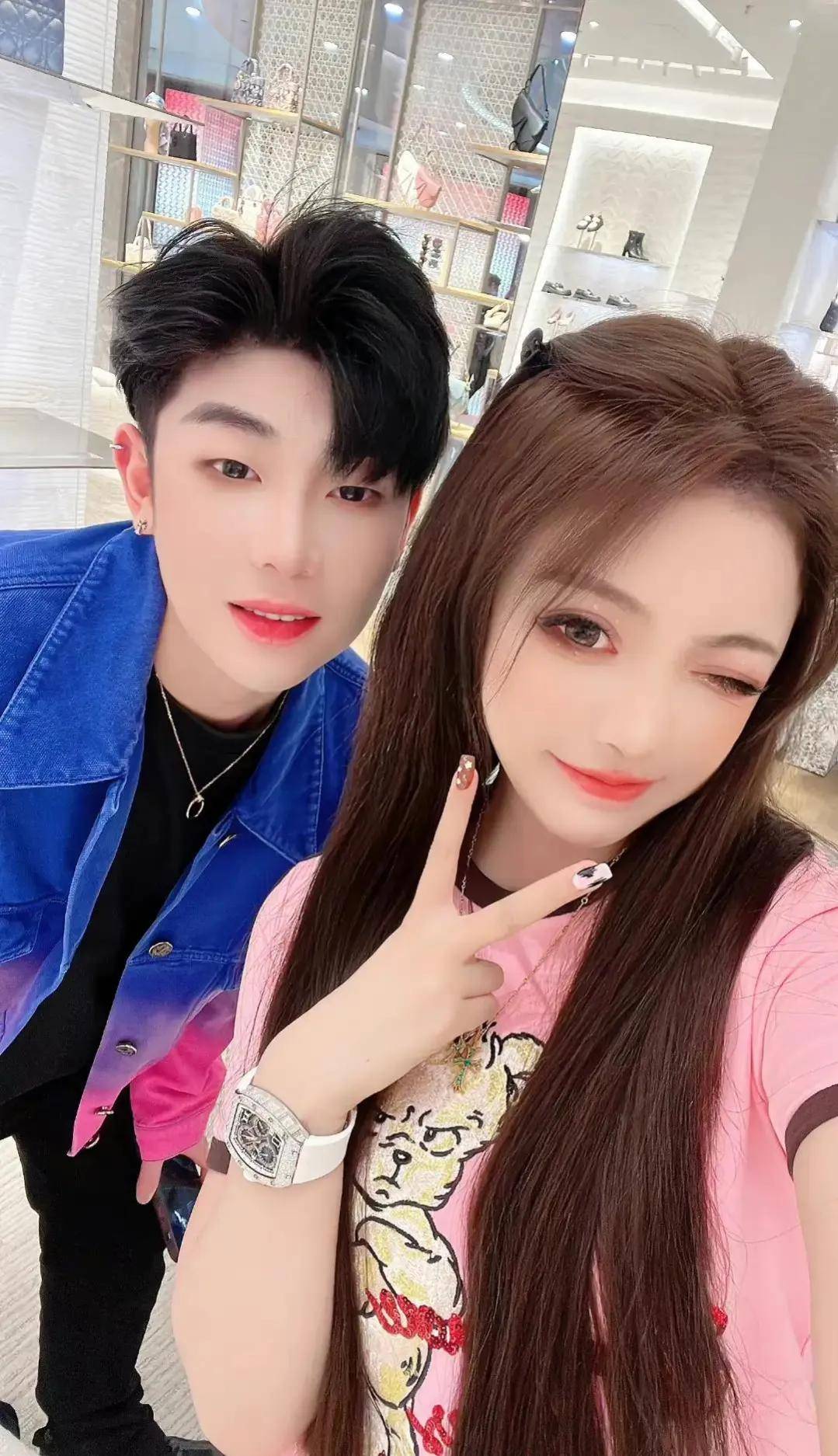 辛巴徒弟蛋蛋否认三个绯闻男友,拒绝和男人去私密餐厅吃饭!