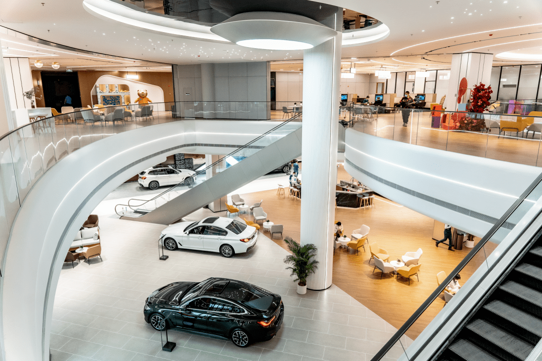 1.4万㎡地标级「bmw领创展厅」,逛完是什么感觉?_搜狐汽车_搜狐网