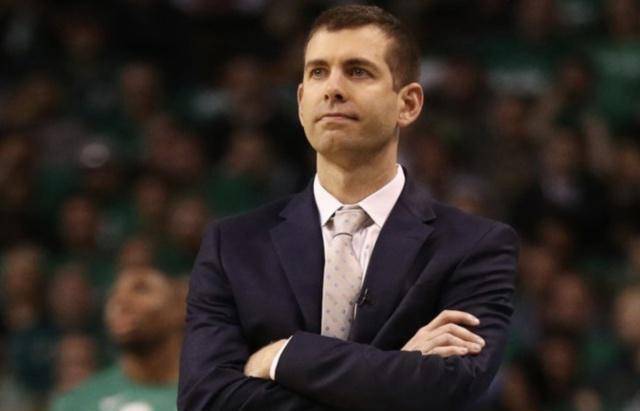 仅出手9次投篮,拿20 3 2,海沃德醒过来了,赛后也