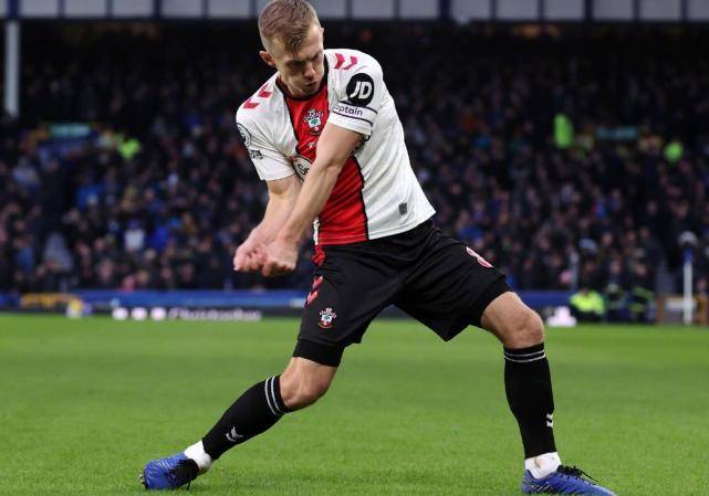 独家解读英超豪门夏季引援策略与新赛季争冠格局预测