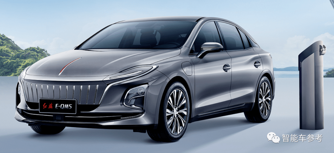 红旗e-qm5则是主打网约车市场,推出t3,基础版,滴滴版三种网约车类型