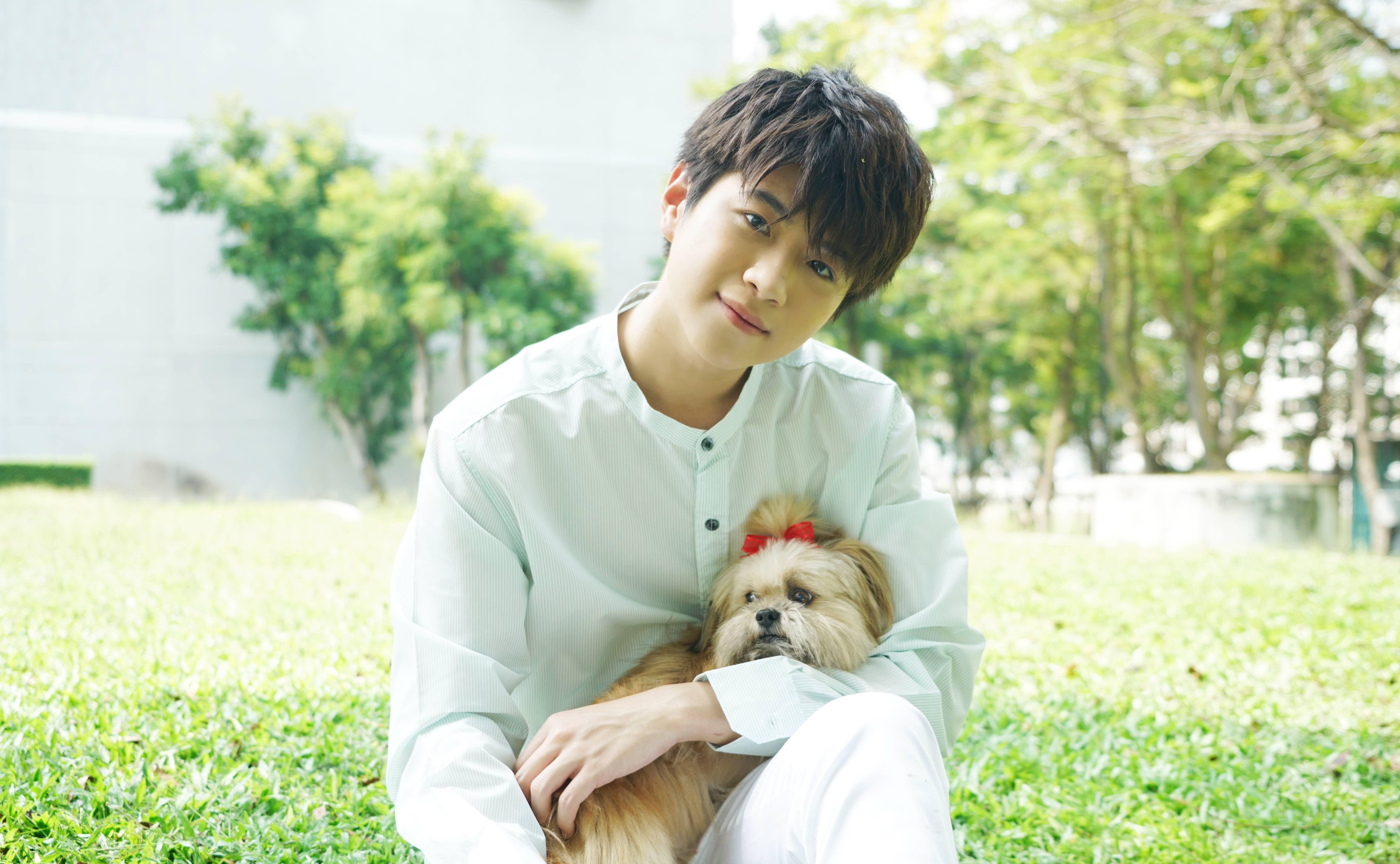 大型盘点他泰男星与小动物同框的治愈瞬间_卡娜_mew_感觉