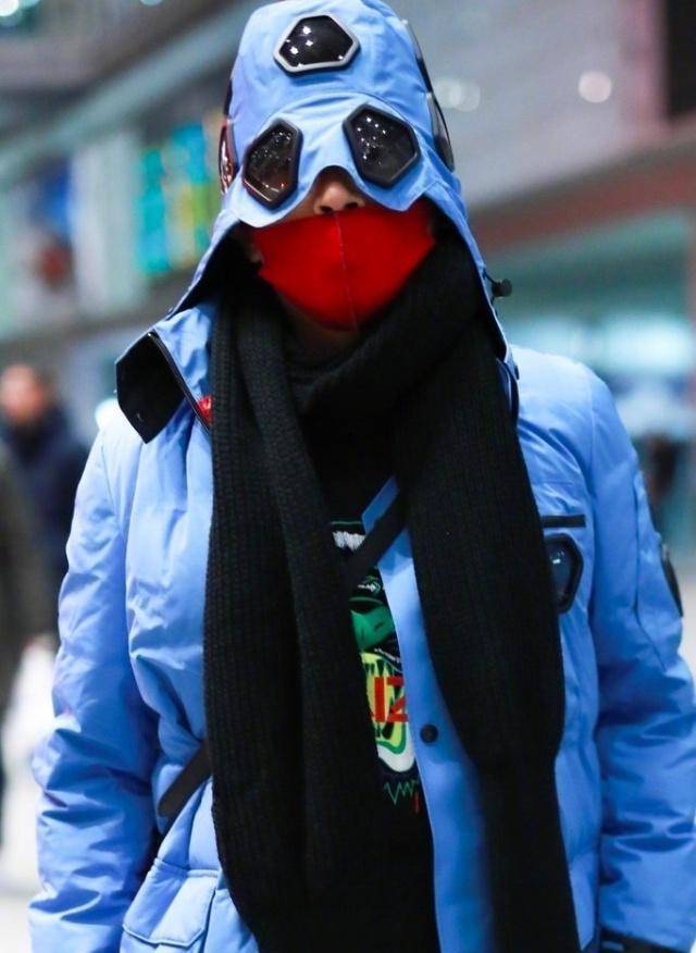 吴奇隆宣布妻子怀孕当日,陈志朋连发3条微博,苏有朋却说