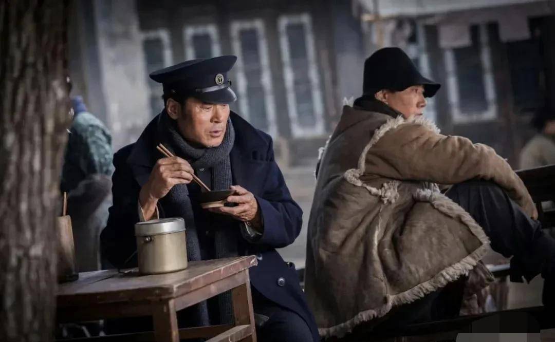在新版谍战剧《红灯记》播出之前,让我们重温一下早年的同名作品_李玉