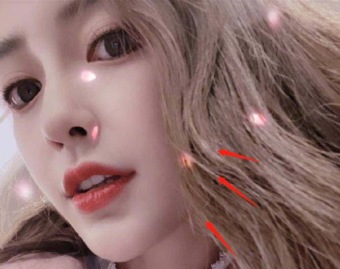 杨颖深夜晒"丑照",双下巴要是都能这么美,胖一点我也很乐意_baby_角度