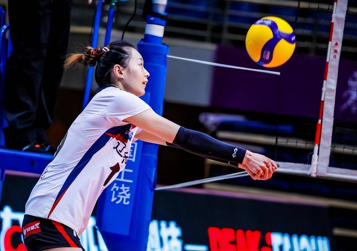 390扣125中16拦5发,重回国家队恐无可能_主攻_中国女排_本赛季