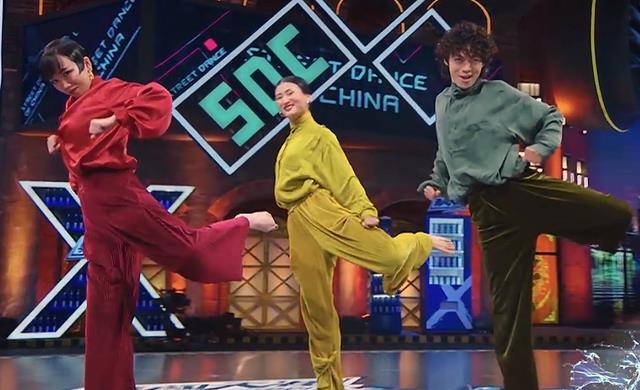 街舞3》第二赛段出现了不少令人惊叹的编舞作品,首先是盖盖,黄潇,王涛