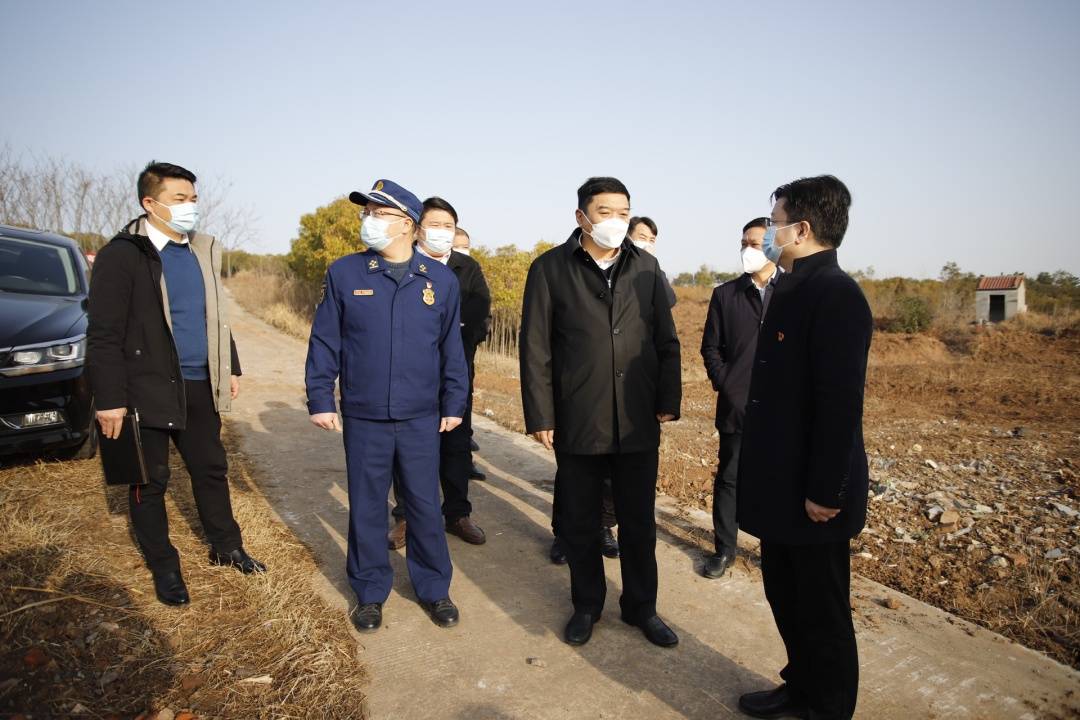 荆门高新区党工委委员,管委会副主任,掇刀区委常委,副区长双晖,荆门