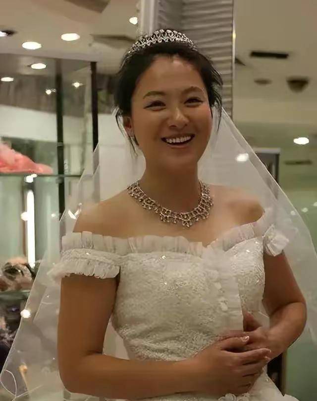 沈傲君:与聂远相恋十年,到谈婚论嫁年龄时,却遭分手_男朋友_姐姐