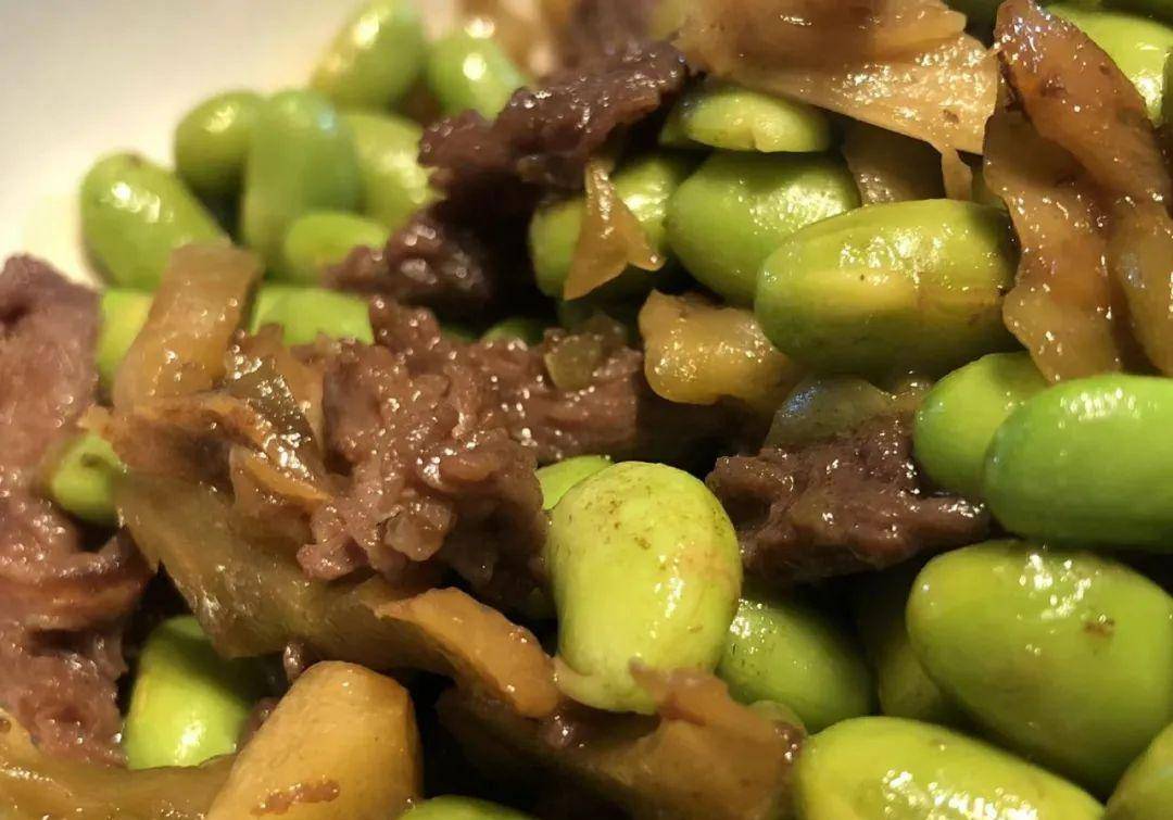 潮爸家2月25日午餐记录,尝鲜哈尔滨老牌美食,商委熏鸡肚_东北_菜谱