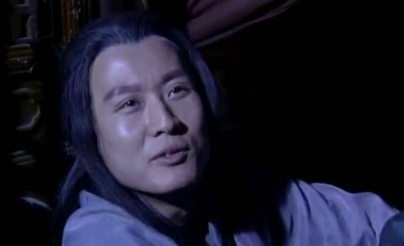 他是影视圈的天才演员,金庸对其大加赞赏,却亲手自
