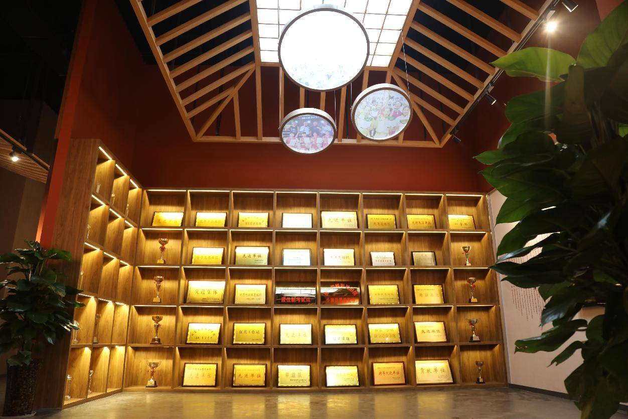 在少林延鲁武术学校里,毕业证怎么办?正规吗?_教育_统一_大专