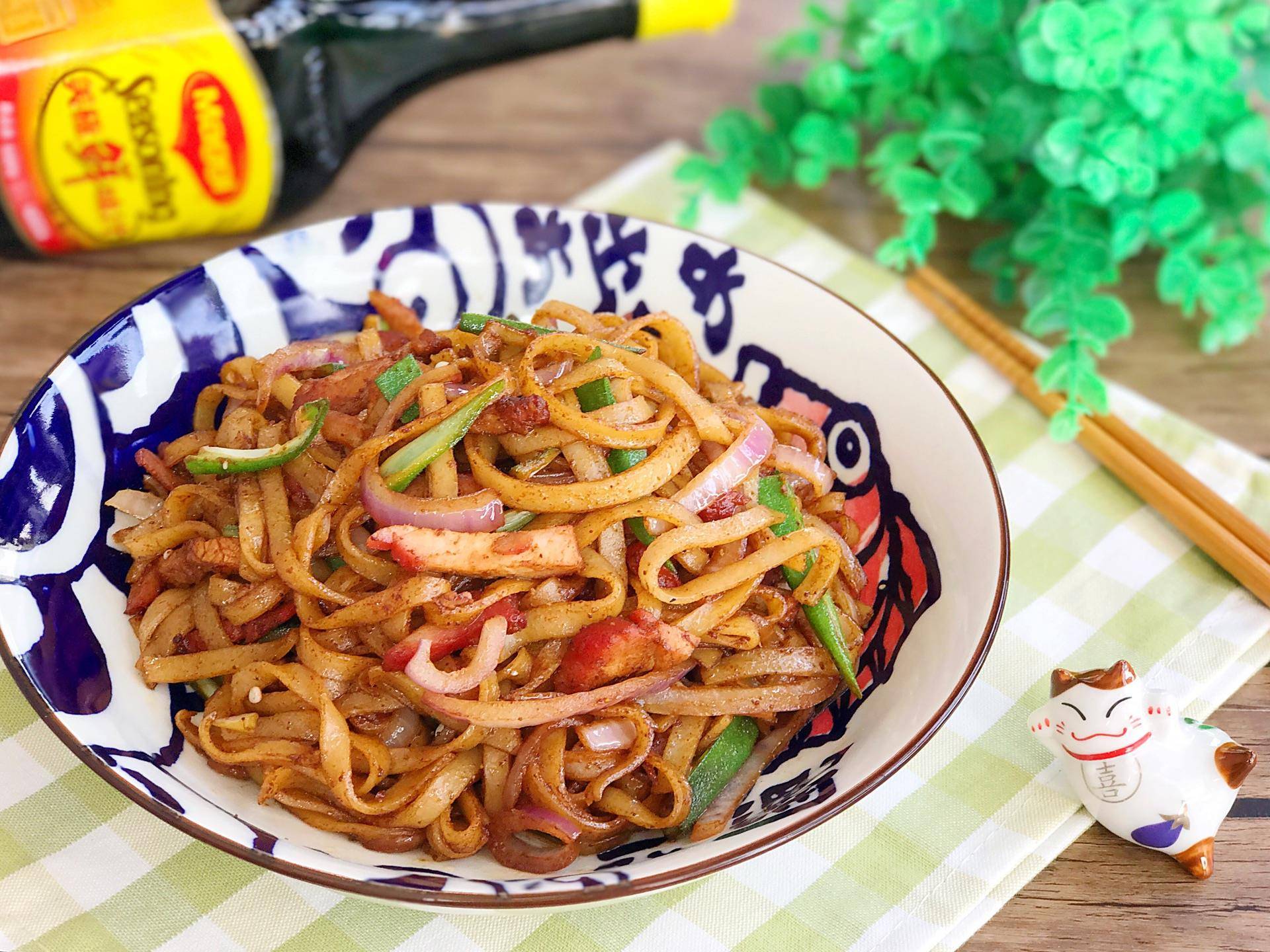在家学做叉烧炒河粉,好吃有嚼劲,承包你的早餐或夜宵,超满足_进行