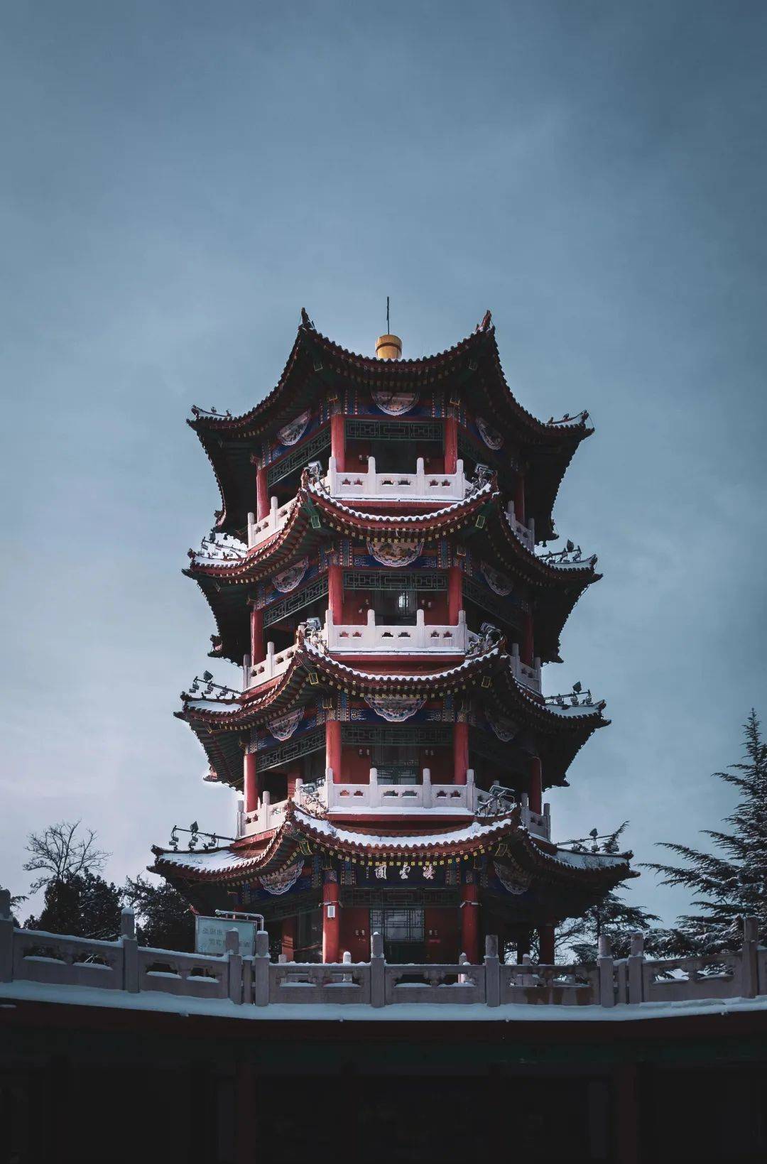 摄影:商瑜亮 nisi地标摄影师阳泉市《凌云阁》6地标位置:东起石林西止