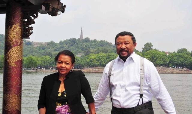 程让平娶非洲总统女儿,还与小舅子争总统宝座,最后成功了吗?