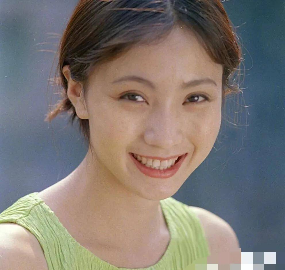 五位深眼窝女星,演绎不同的美好_袁泉_陶虹_双眼皮