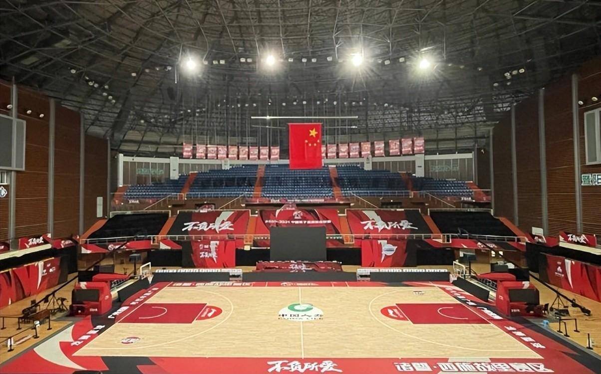 诸暨市暨阳学院体育中心现在浙江省一共有三支球队,广厦队的主场一般