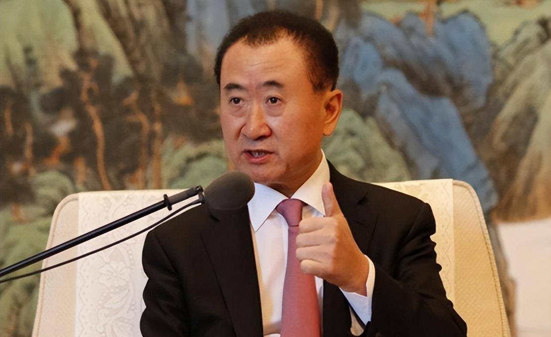 五年布局,三年还清6000亿,王健林:负债的是万达,我可不缺钱_行业_房