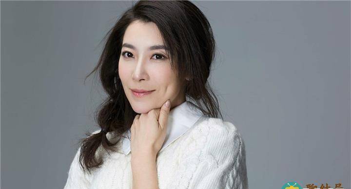 43岁知名女星翻车,不光拖欠男演员工资,还加入别人的婚姻_赵雷棋_合同