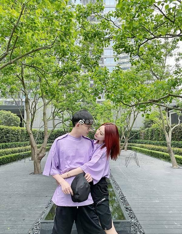 范斯晶,是足球运动员范志毅的女儿,她已经23岁了,身材好气质佳_李倩