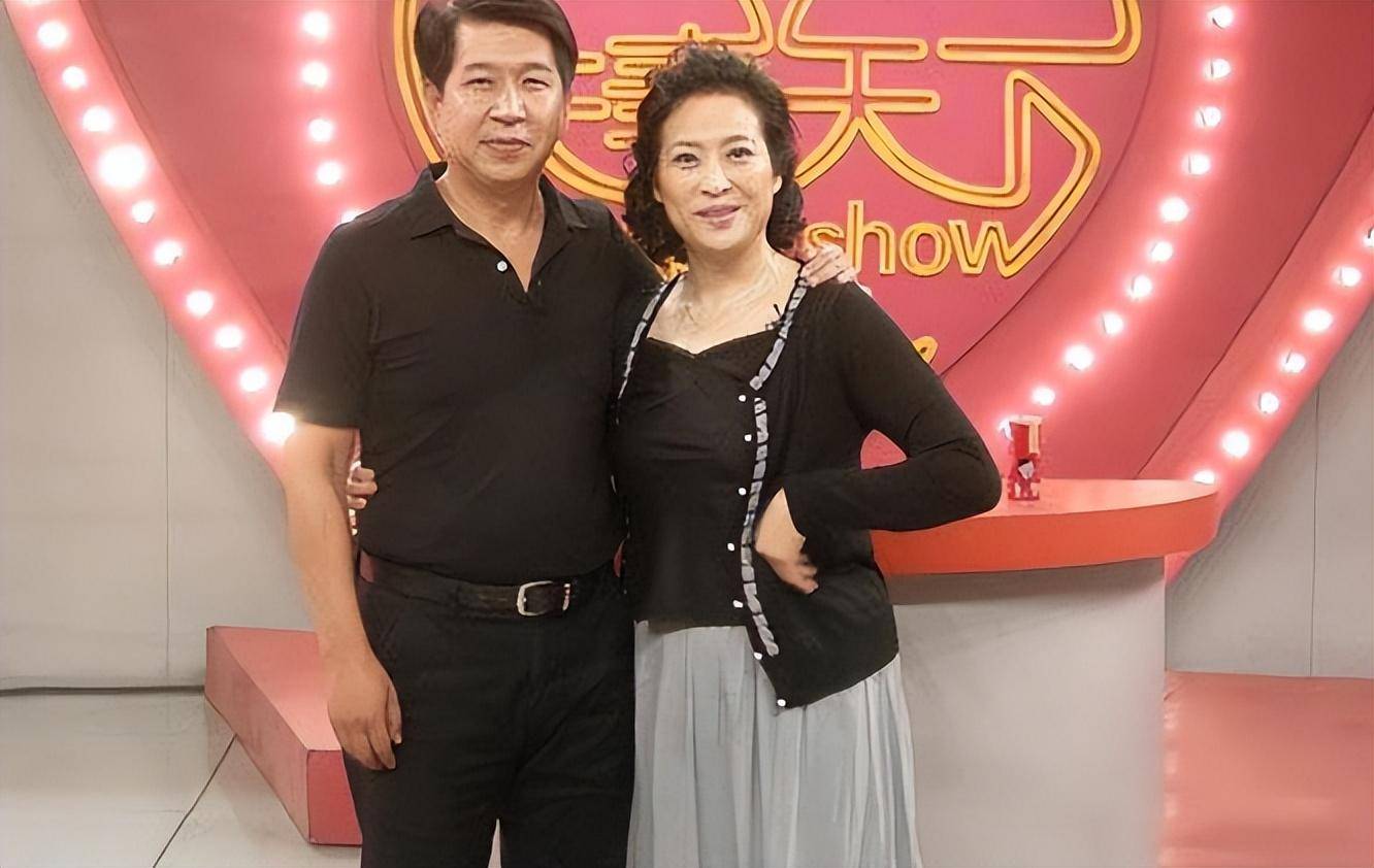 许娣:和初恋丈夫结婚多年恩爱如初,生一子,65岁幸福无遗憾_于建伟