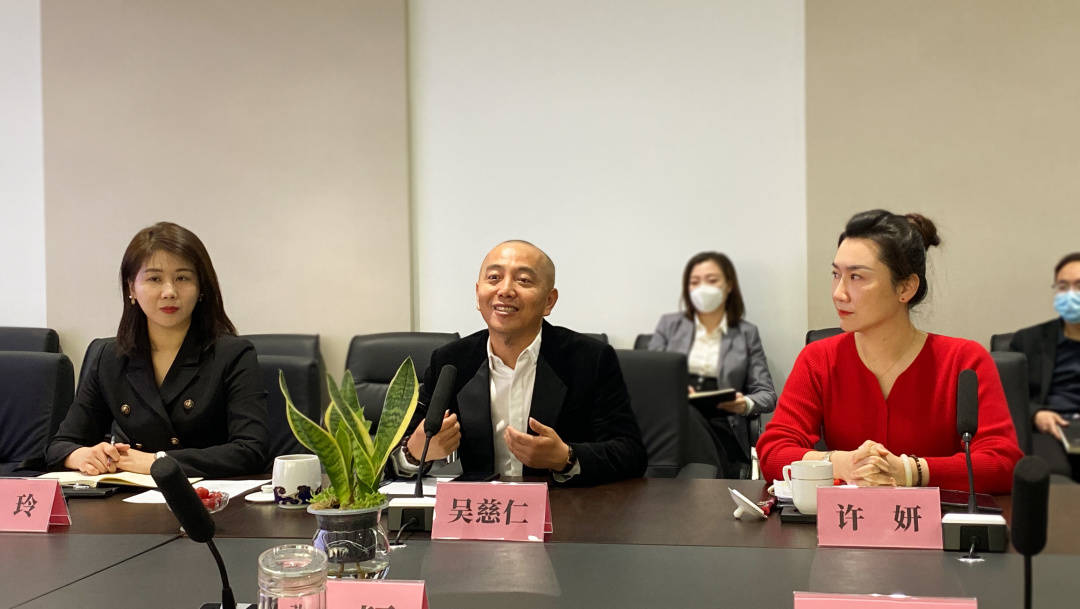 泰安市委常委,秘书长一行莅临巨鹏飞集团参观考察_发展_领导_专业