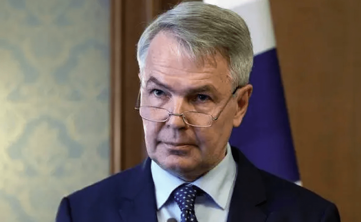 芬兰国防部长指出,与瑞典一起行动是芬兰政府的正确路线,在完成目标前