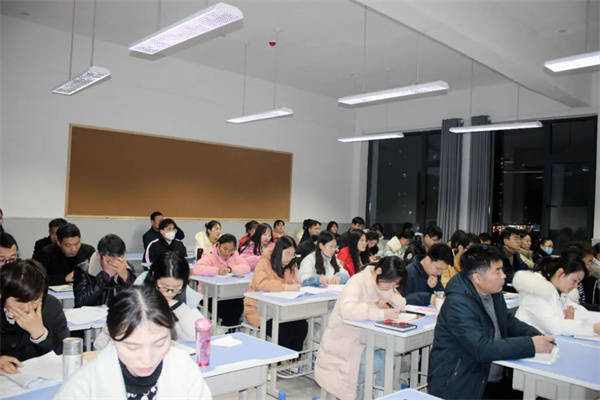正阳县第一实验高级中学召开2023年新学期全体教职工大会_教学_工作