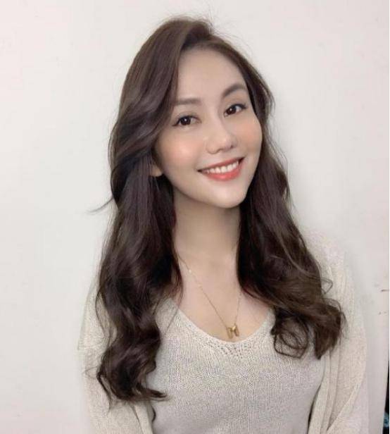 母亲是著名演员的她,有个印尼富商父亲,38岁年轻貌美依旧单身_王宇婕