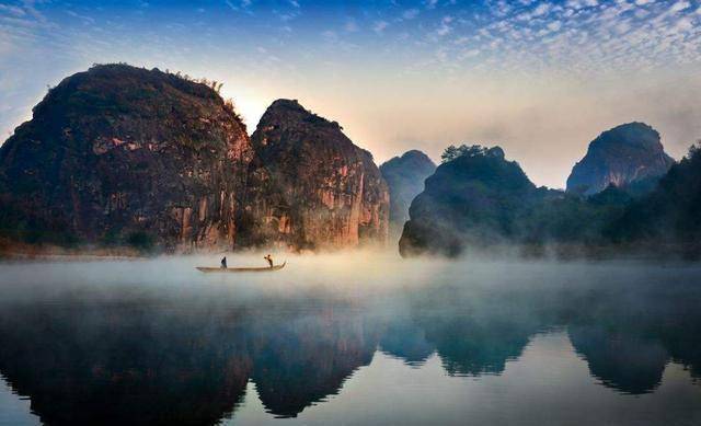 江西一座国家自然文化双遗产地的山，是中国第八处世界自然遗产