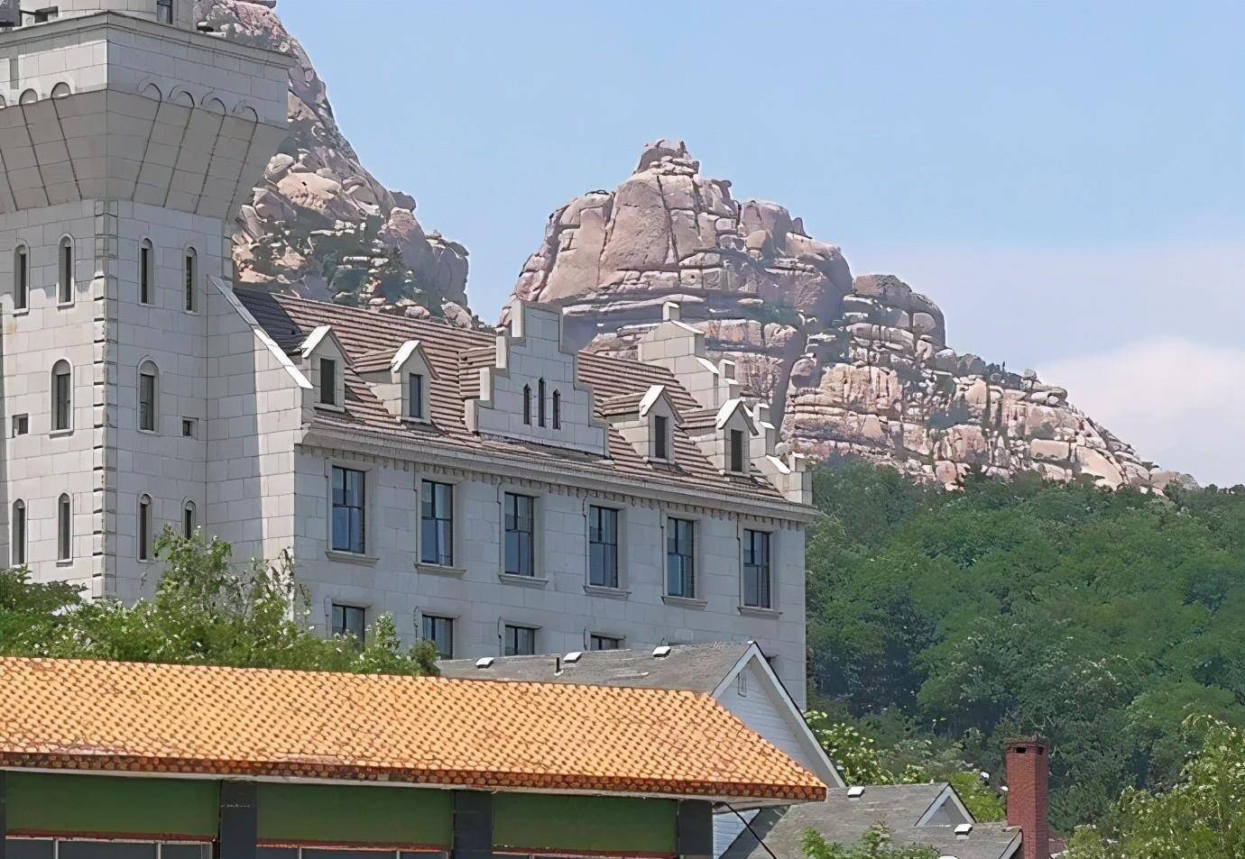 山东青岛:登崂山仰口天苑峰,海鲜烧烤吃海星_索道_名山_风景