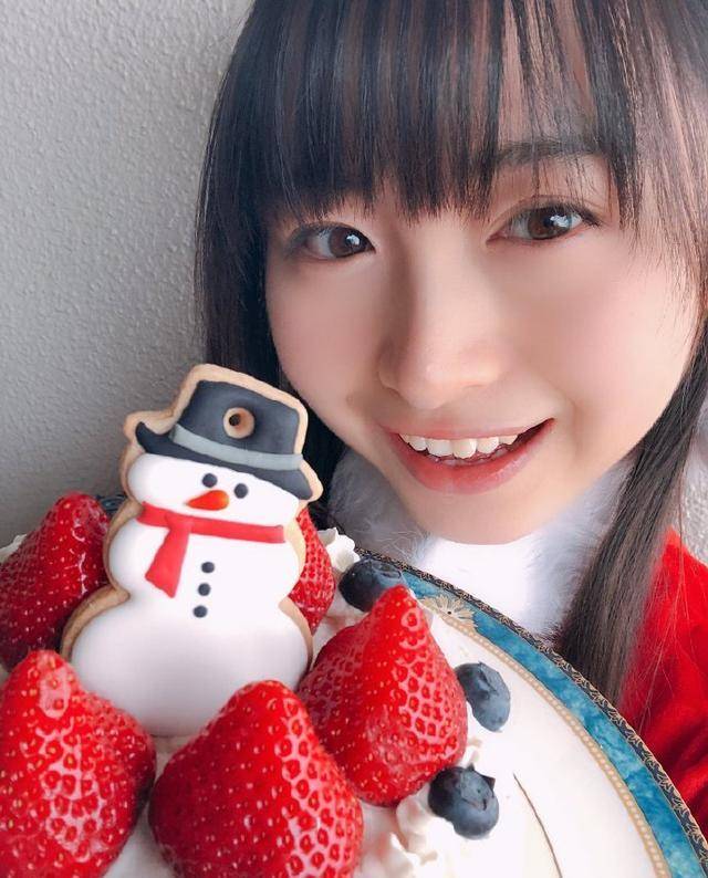 奥特曼众多演员送来圣诞节祝福:黄发雾崎登场,朝阳妹妹超可爱!