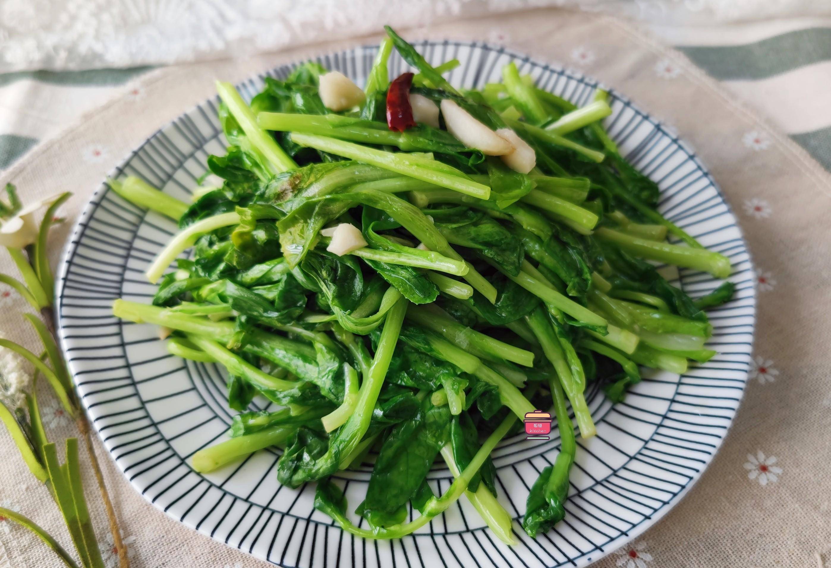 立春后少吃大鱼大肉,多吃这4道"清肠菜",清淡营养,减脂润肠_备用_青菜