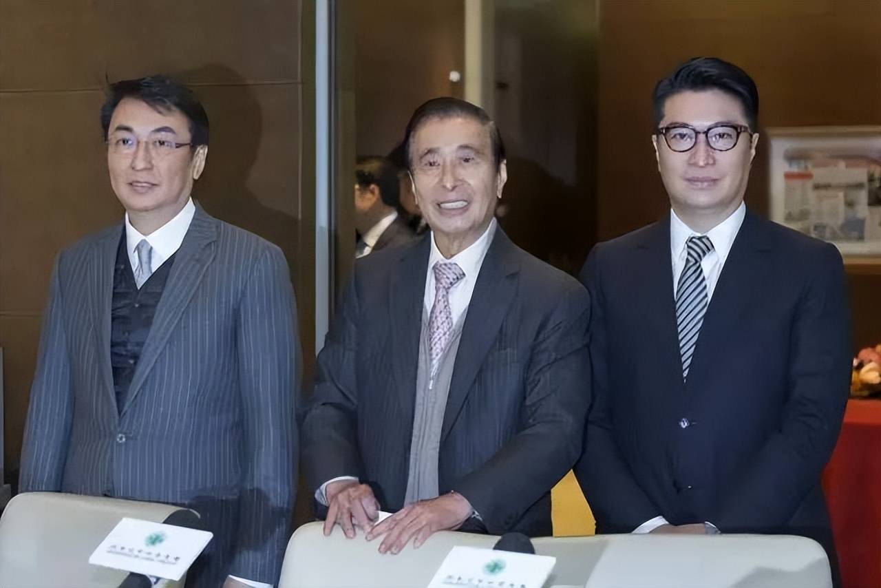 父亲单身了40多年,儿子如今50多岁也没结过婚_李兆基_香港_李家杰